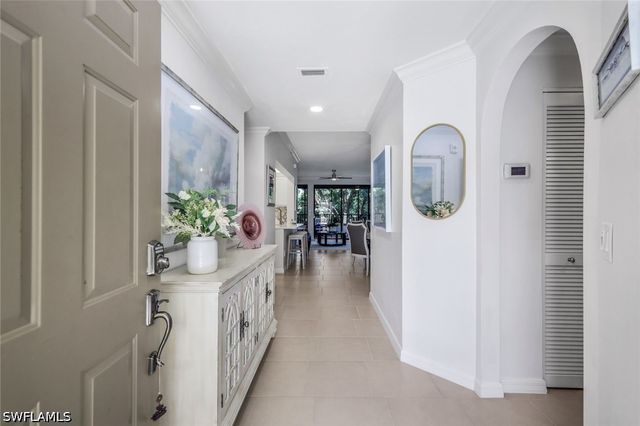 6520 Valen WAY 104, Naples, FL 34108