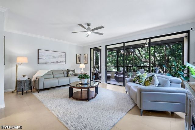 6520 Valen WAY 104, Naples, FL 34108