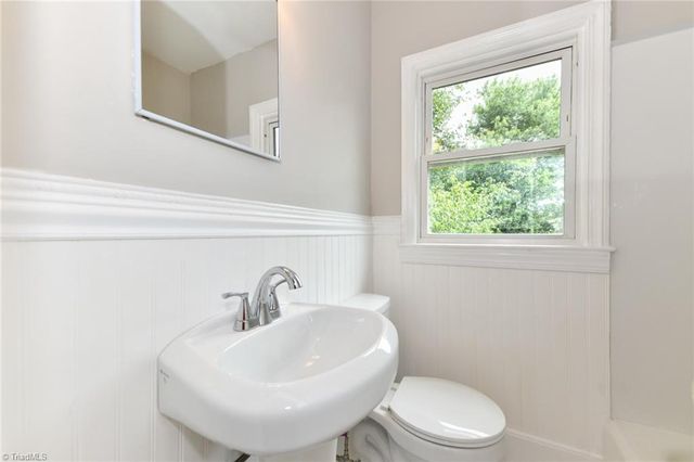 603 S Chapman Street, Greensboro, NC 27403
