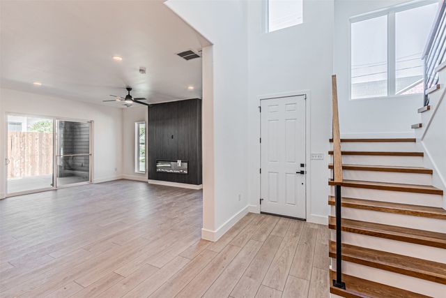 4309 SYLVESTER Street, Dallas, TX 75219