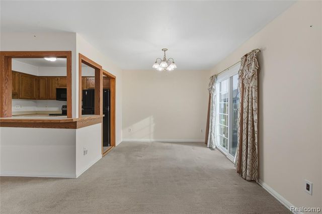 24532 Greenhill Road, Warren, MI 48091