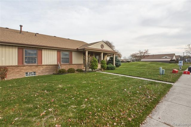 24532 Greenhill Road, Warren, MI 48091