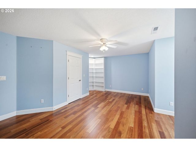 12611 Nw 33RD Ave, Vancouver, WA 98685