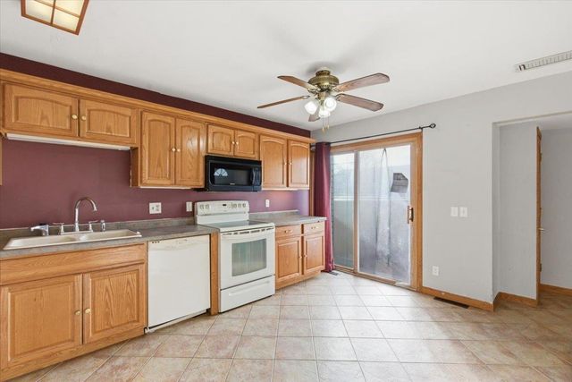 528 East Bluff, Madison, WI 53704