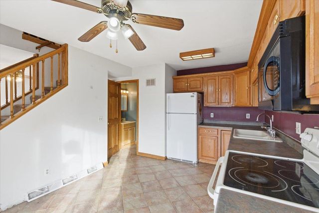 528 East Bluff, Madison, WI 53704