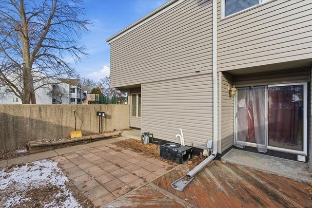 528 East Bluff, Madison, WI 53704