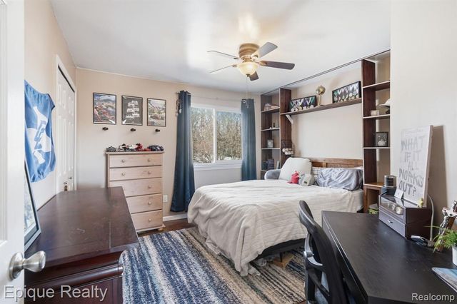 5421 Wentworth Drive, Commerce Twp, MI 48382