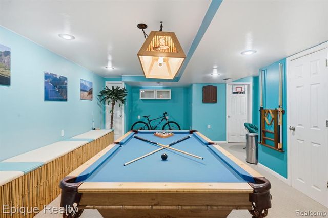 5421 Wentworth Drive, Commerce Twp, MI 48382