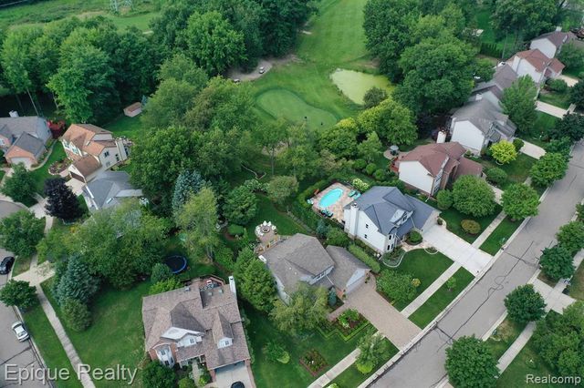 5421 Wentworth Drive, Commerce Twp, MI 48382