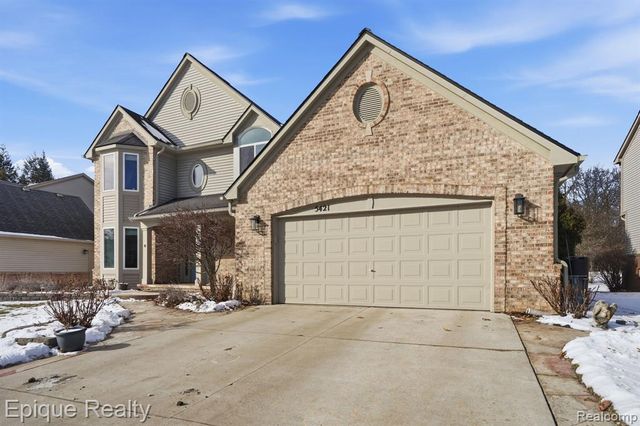 5421 Wentworth Drive, Commerce Twp, MI 48382