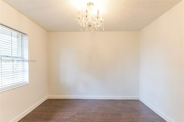 7876 NW 189th St, Hialeah, FL 33015