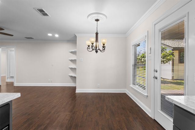 2441 Miller Street, Grand Prairie, TX 75051