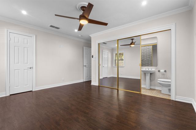 2441 Miller Street, Grand Prairie, TX 75051