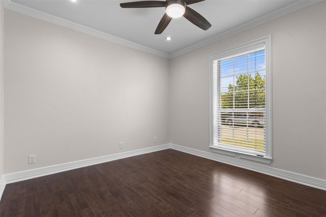 2441 Miller Street, Grand Prairie, TX 75051