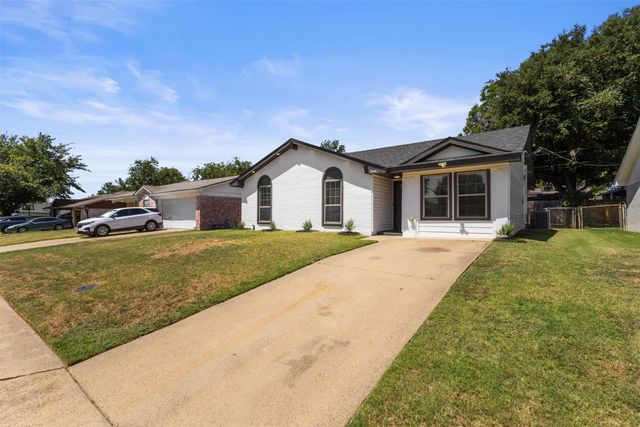 2441 Miller Street, Grand Prairie, TX 75051