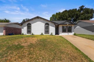 2441 Miller Street, Grand Prairie, TX 75051