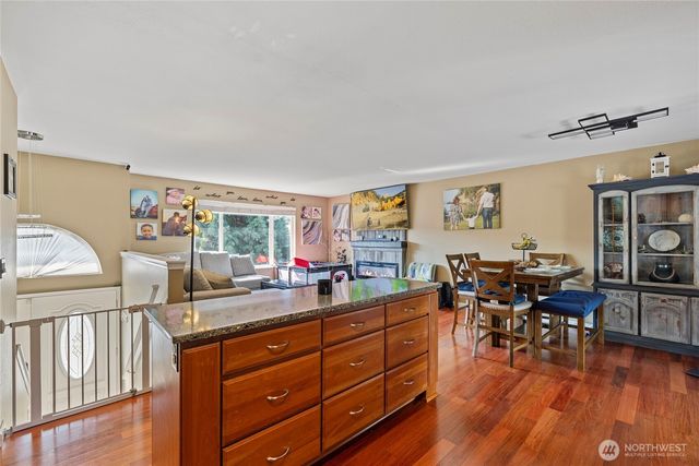 1530 SW 16th Avenue, Oak Harbor, WA 98277