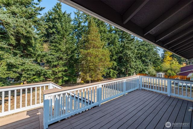 1530 SW 16th Avenue, Oak Harbor, WA 98277