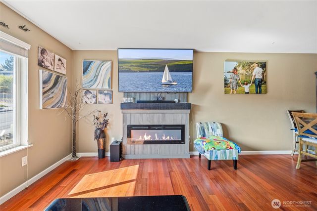 1530 SW 16th Avenue, Oak Harbor, WA 98277