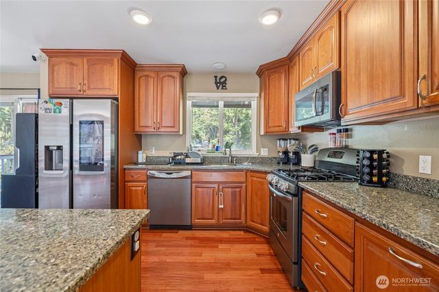 1530 SW 16th Avenue, Oak Harbor, WA 98277