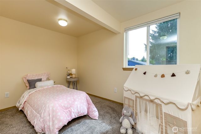 2907 NE 57th Avenue, Tacoma, WA 98422