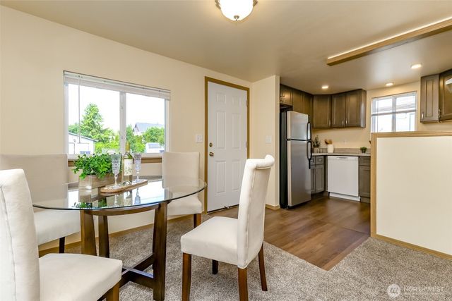 2907 NE 57th Avenue, Tacoma, WA 98422