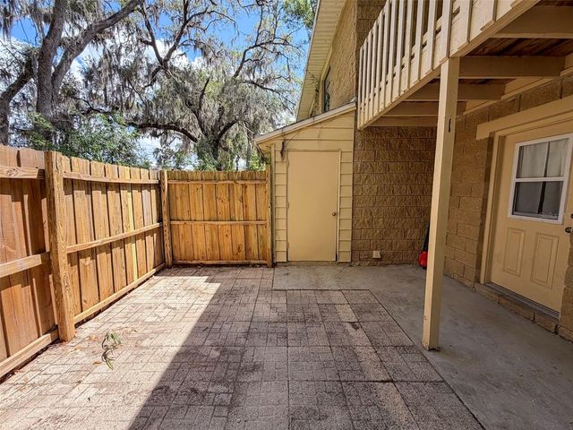 2201 SW 39TH DRIVE, Gainesville, FL 32607