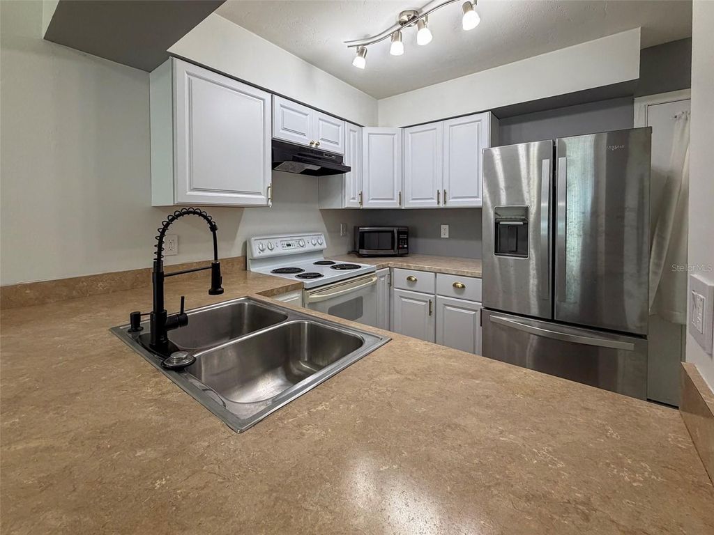 2201 SW 39TH DRIVE, Gainesville, FL 32607