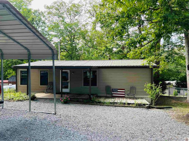 108 High Road, Benton, KY 42025