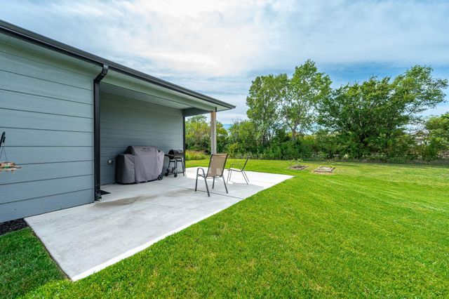 501 Sweetwater Rd, Maize, KS 67101