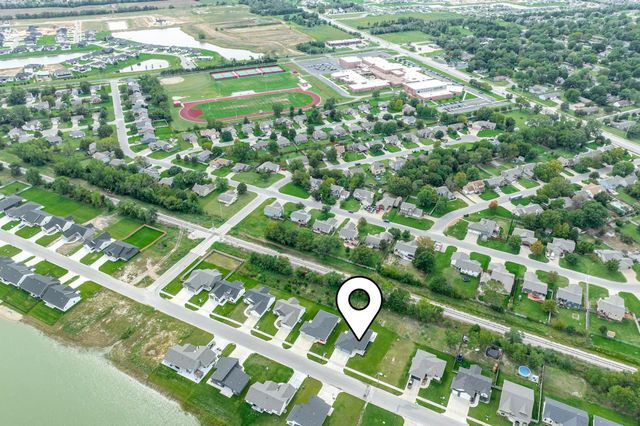 501 Sweetwater Rd, Maize, KS 67101