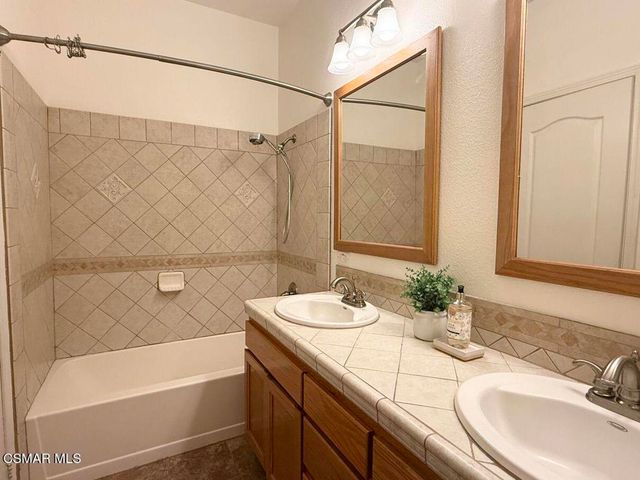 2659 Capella Way, Thousand Oaks, CA 91362