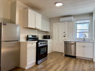 2 Sherman St A2, Cambridge, MA 02138
