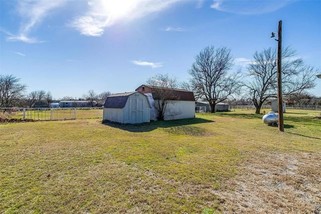 125 County Road 4850, Newark, TX 76071