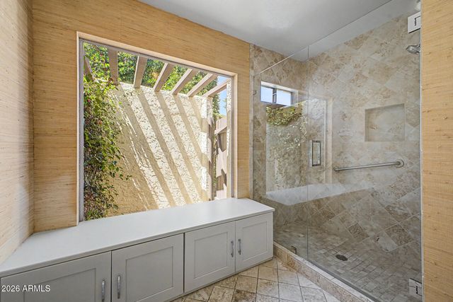 7344 E ROSE Lane, Scottsdale, AZ 85250