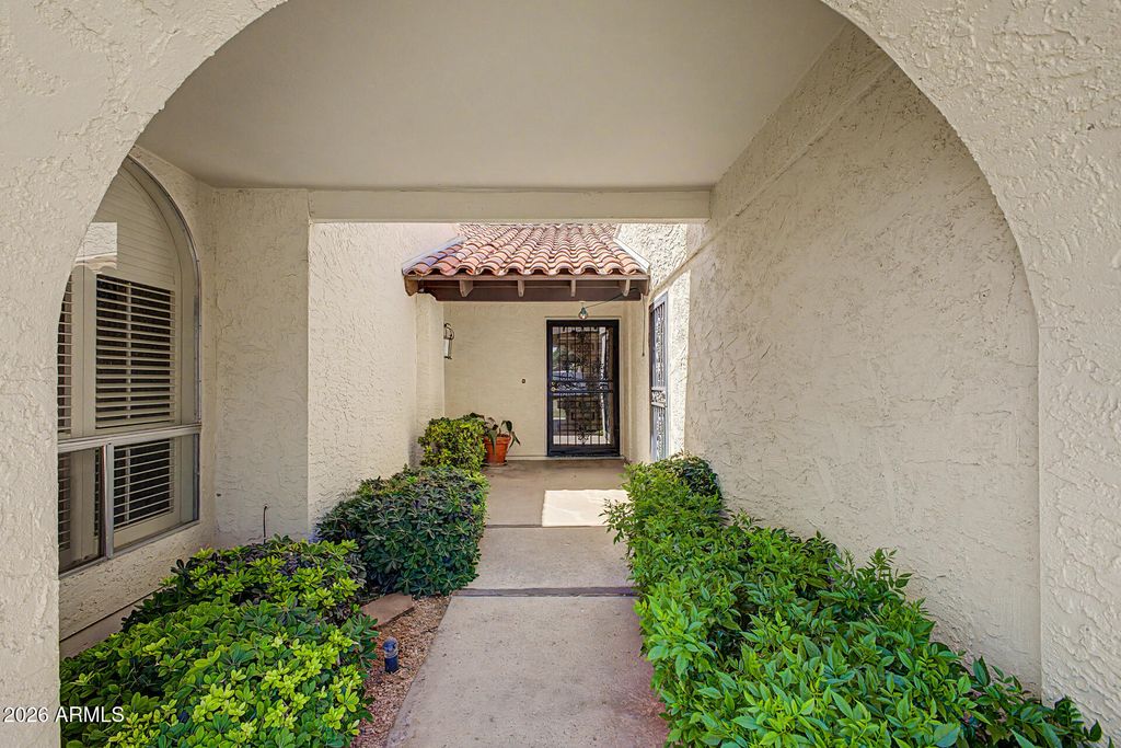 7344 E ROSE Lane, Scottsdale, AZ 85250 — photo 2