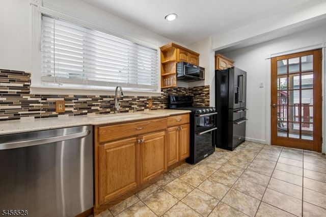 1027 Salem Ave, Hillside Twp., NJ 07205