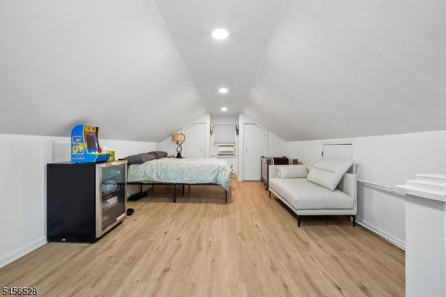 1027 Salem Ave, Hillside Twp., NJ 07205