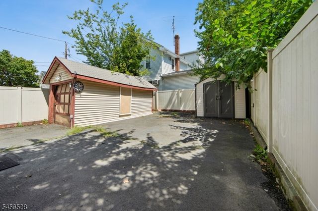 1027 Salem Ave, Hillside Twp., NJ 07205