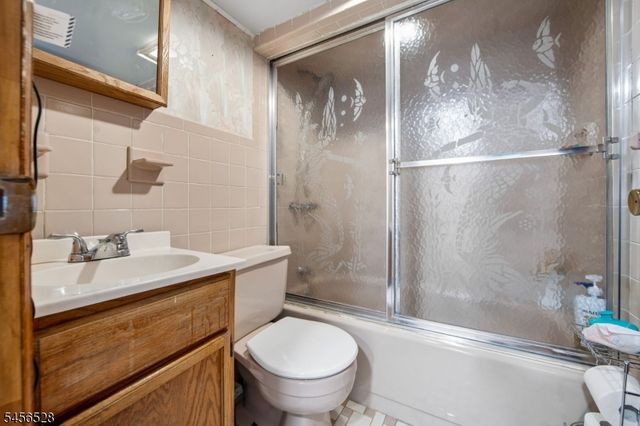 1027 Salem Ave, Hillside Twp., NJ 07205