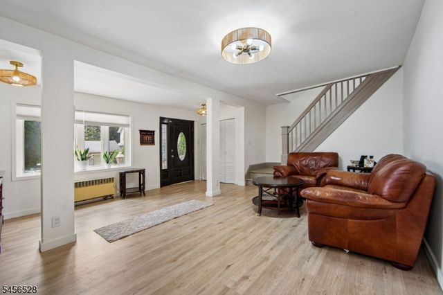 1027 Salem Ave, Hillside Twp., NJ 07205