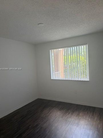 3854 Lyons Rd 201-5, Coconut Creek, FL 33073