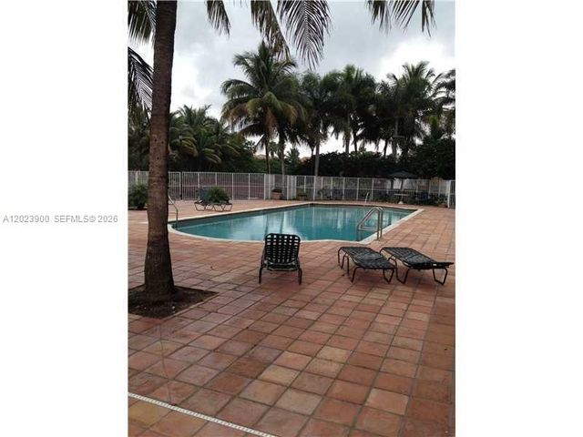3854 Lyons Rd 201-5, Coconut Creek, FL 33073