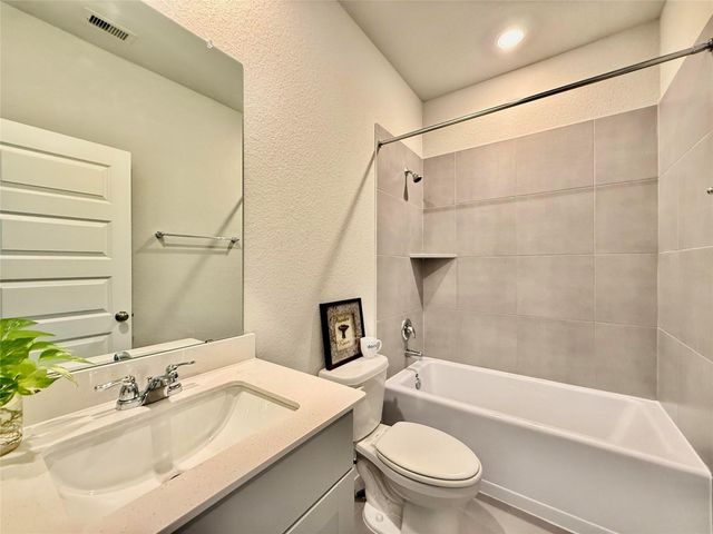6415 Brazos Trail Drive, Richmond, TX 77469