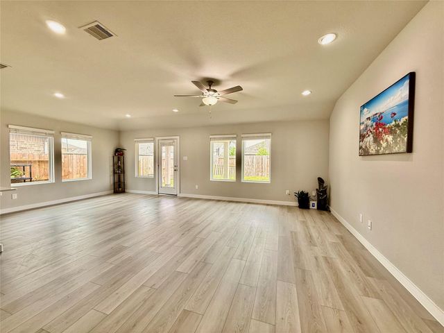 6415 Brazos Trail Drive, Richmond, TX 77469