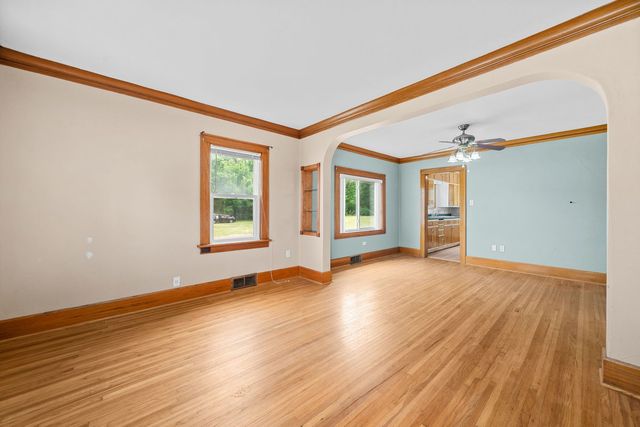 1220 N Springfield Avenue, Rockford, IL 61101