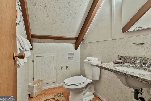 87 St. Moritz Drive, Pine Mountain, GA 31822