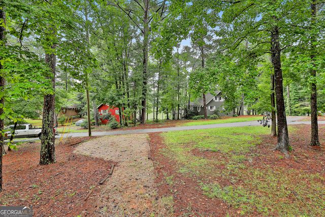 87 St. Moritz Drive, Pine Mountain, GA 31822