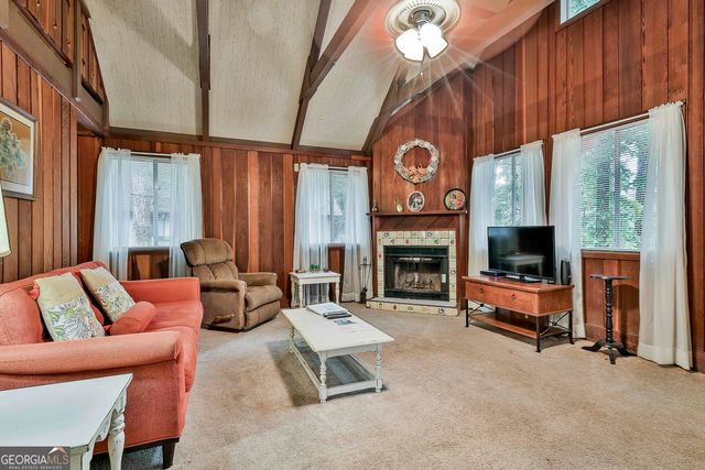 87 St. Moritz Drive, Pine Mountain, GA 31822