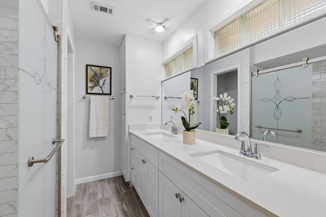 5410 Indigo Street, Houston, TX 77096